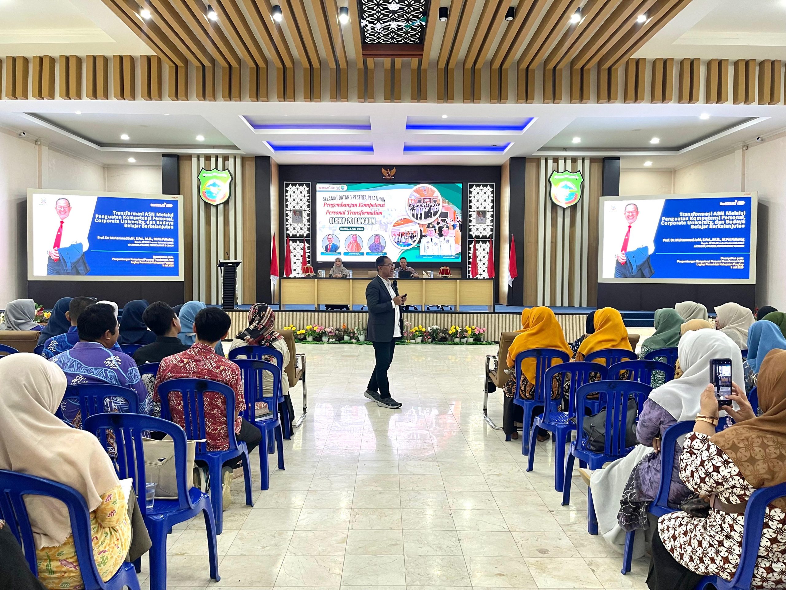 TRANSFORMASI DIRI UNTUK APARATUR LEBIH BAIK: BANGKOM GELAR PERSONAL TRANSFORMATION DI PANGKEP